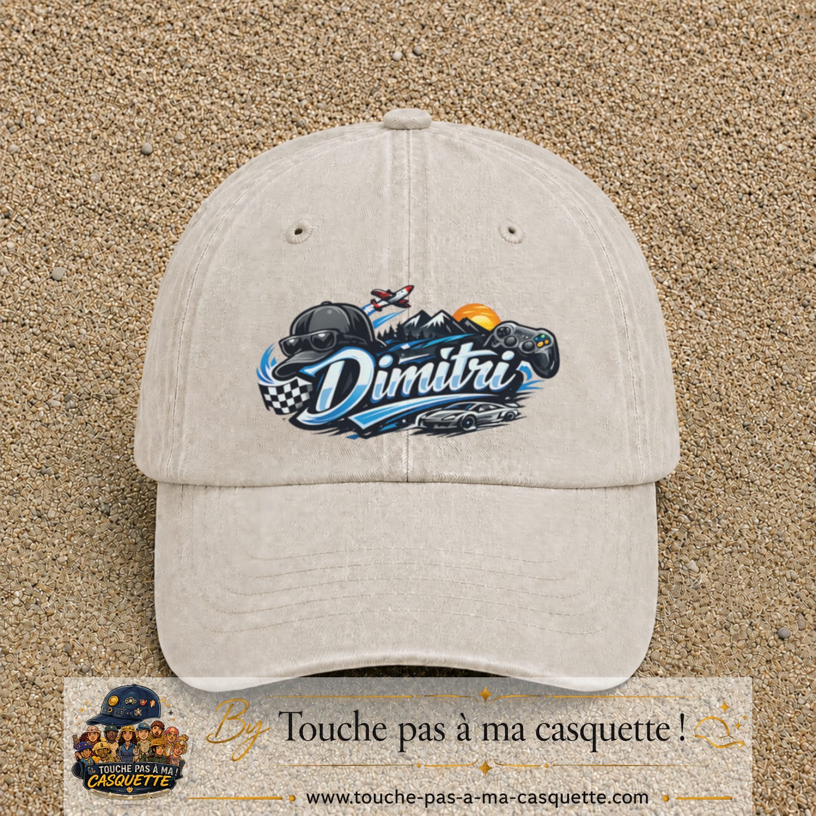 Casquette Beige clair délavé avec motif Prénom Dimitri univers vitesse en 7 cm – vue principale