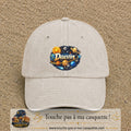 Casquette Beige clair délavé avec motif Prénom Daevin dans le système solaire en 7 cm – vue principale