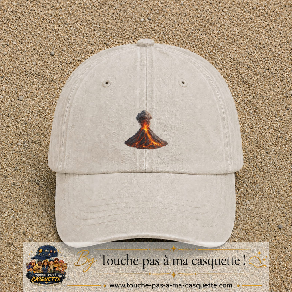 Image principale casquette Beige clair délavé avec motif Volcan en éruption 5 cm