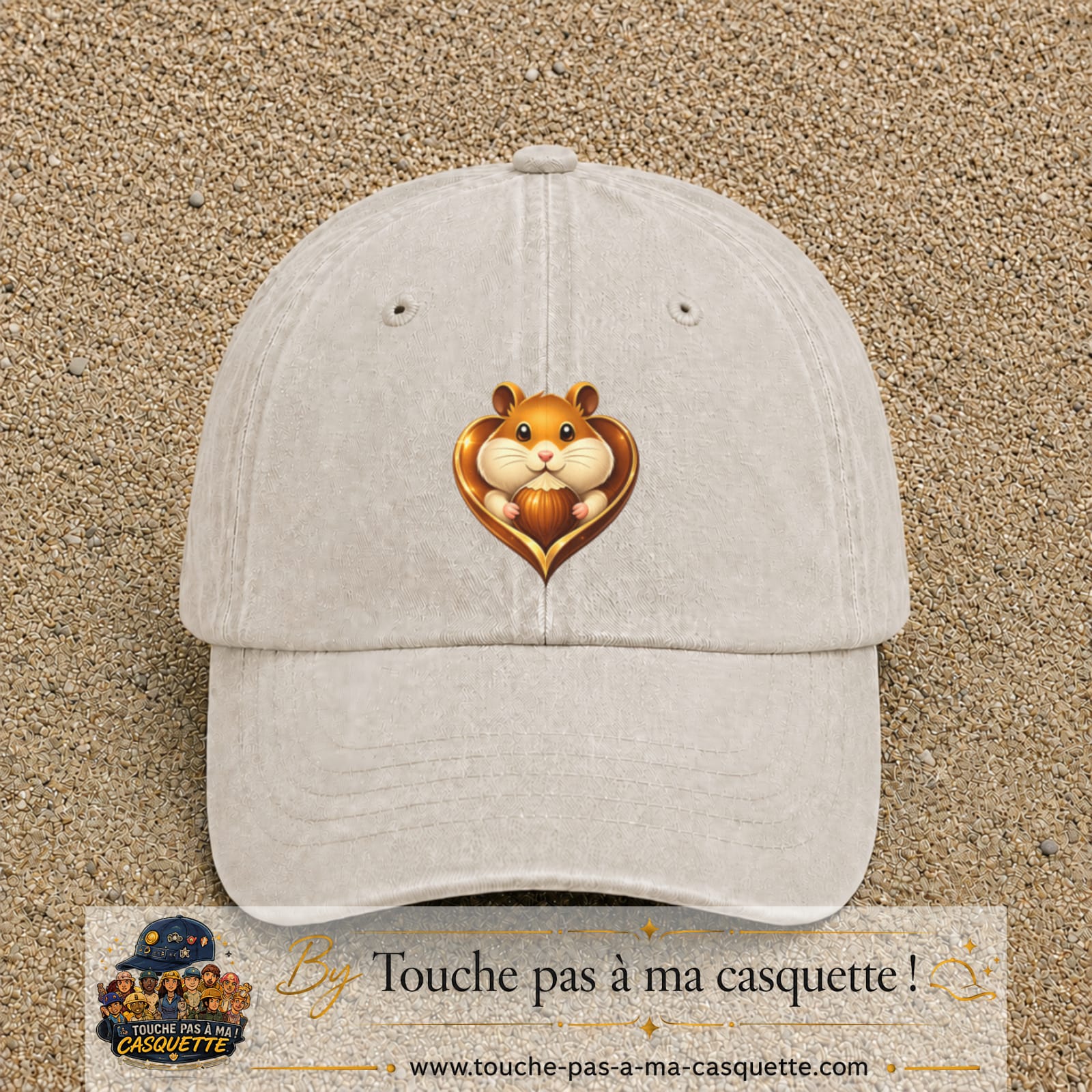 Casquette Beige clair délavé avec motif Hamster au gland dans un cœur en 7 cm – vue principale