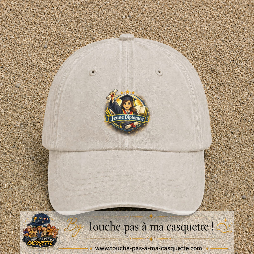 Casquette Beige clair délavé avec motif Jeune Diplômée en 7 cm – vue principale