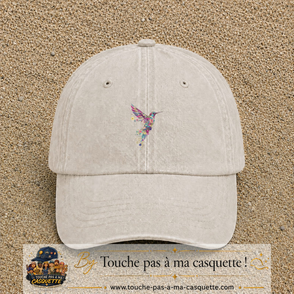 Image principale produit34moyenBC - casquette Beige clair délavé avec visuel Colibri coloré 5 cm