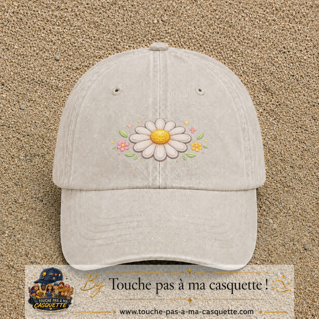 Image principale produit120moyenBC - casquette Beige clair délavé avec visuel Marguerite horizontale 5 cm