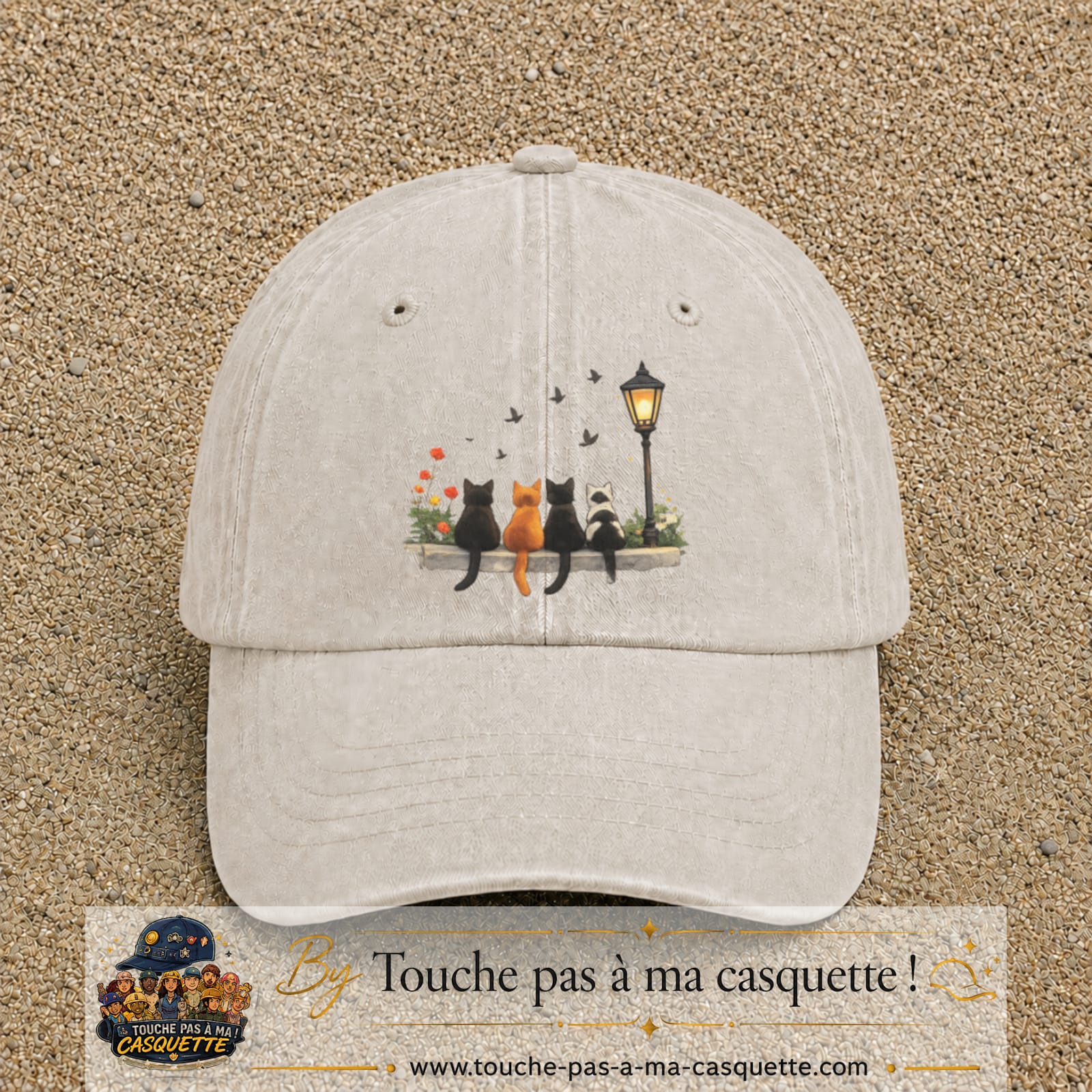 Image principale produit35grosBC - casquette Beige clair délavé avec visuel Chats noirs banc automne 7 cm