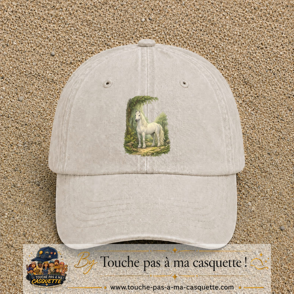 Casquette baseball Beige clair délavé 100% coton avec motif Cheval blanc en forêt 7 cm - image principale