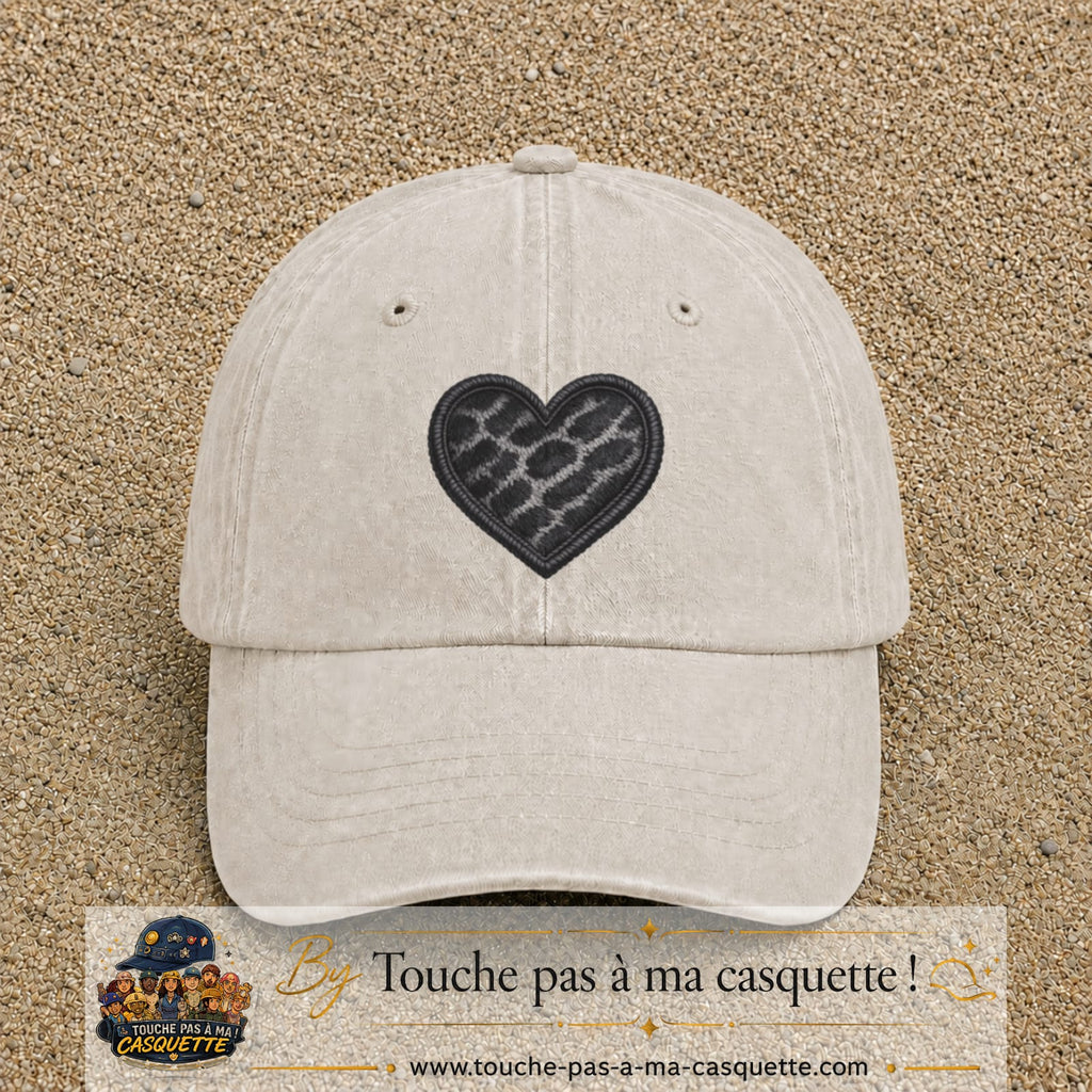 Casquette Beige clair délavé motif Cœur félin 7 cm - vue principale