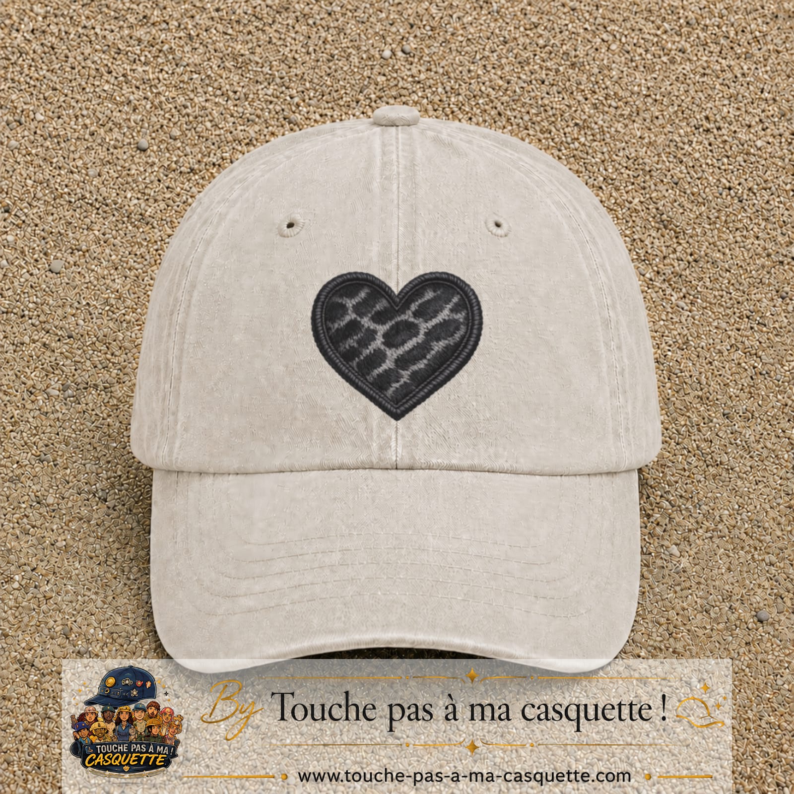 Casquette Beige clair délavé motif Cœur félin 7 cm - vue principale