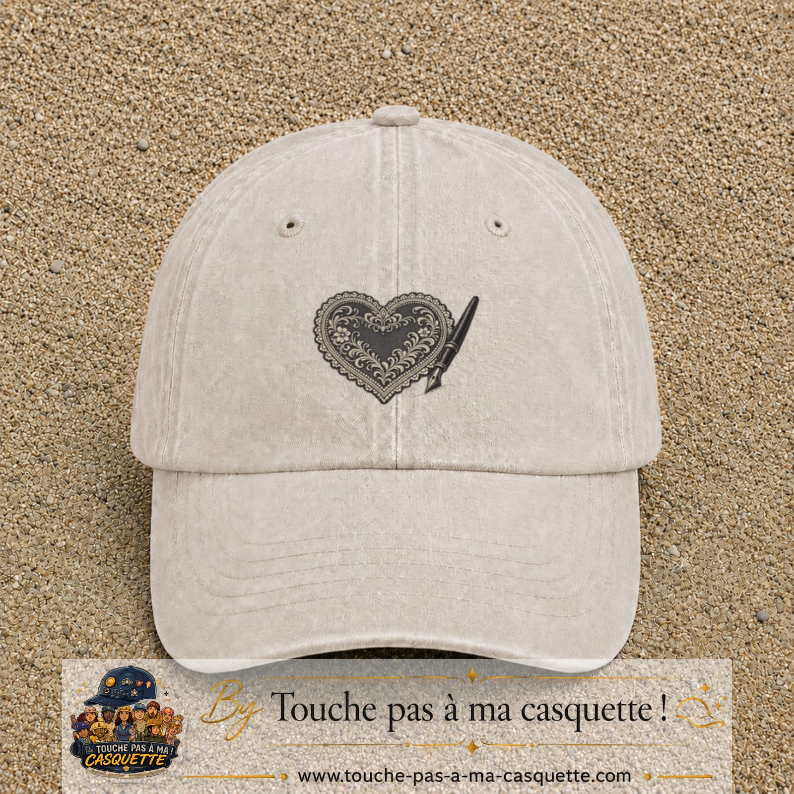 Casquette Beige clair délavé motif Cœur calligraphie 5 cm - vue principale