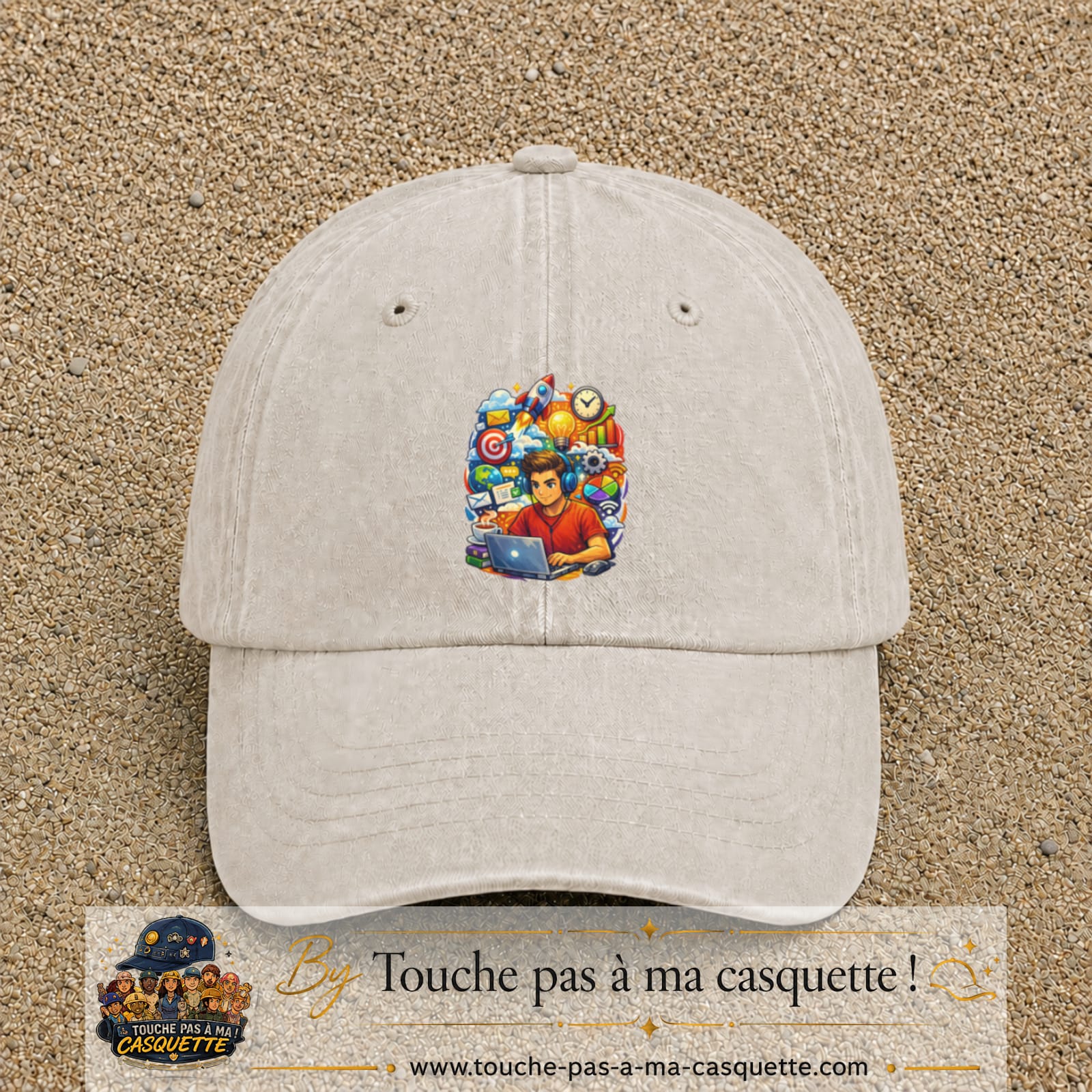Casquette Beige clair délavé 100% coton avec motif Créateur digital au laptop 7 cm - image principale
