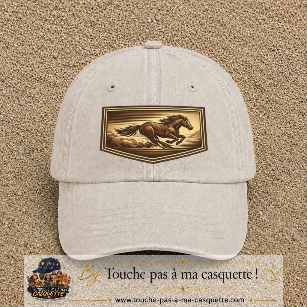 Casquette baseball Beige clair délavé 100% coton avec visuel Cheval en course 7 cm - image produit principale