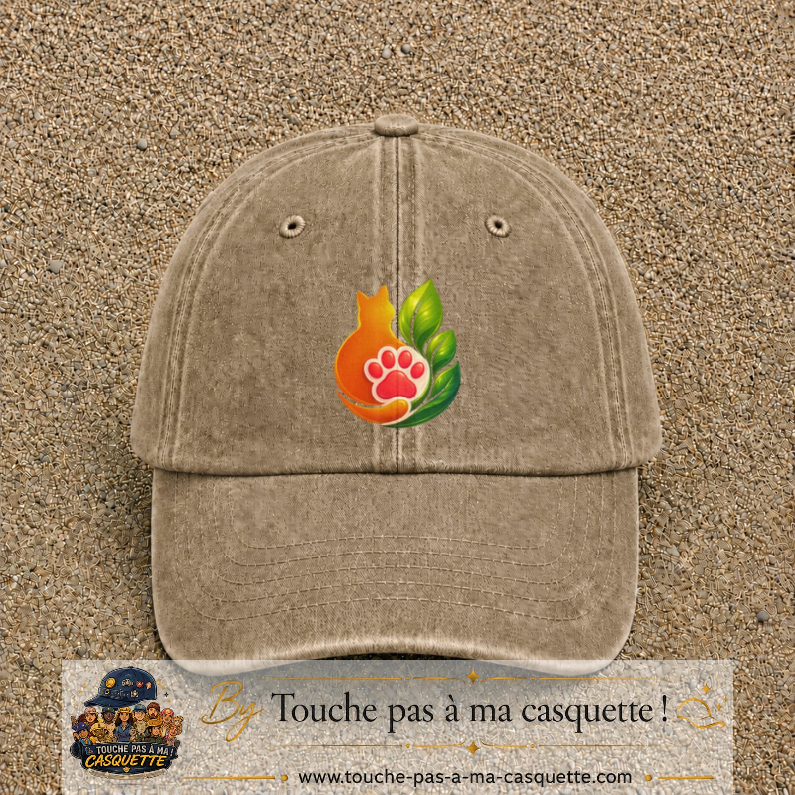 Casquette Beige foncé délavé motif Chat feuille logo 7 cm