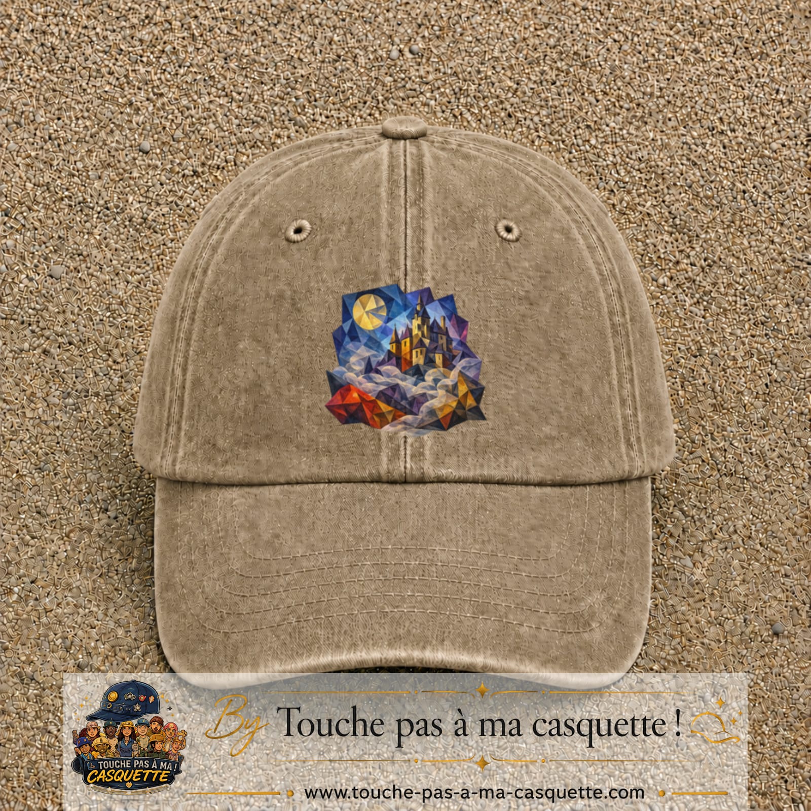 Casquette Beige foncé délavé motif Château médiéval logo 7 cm