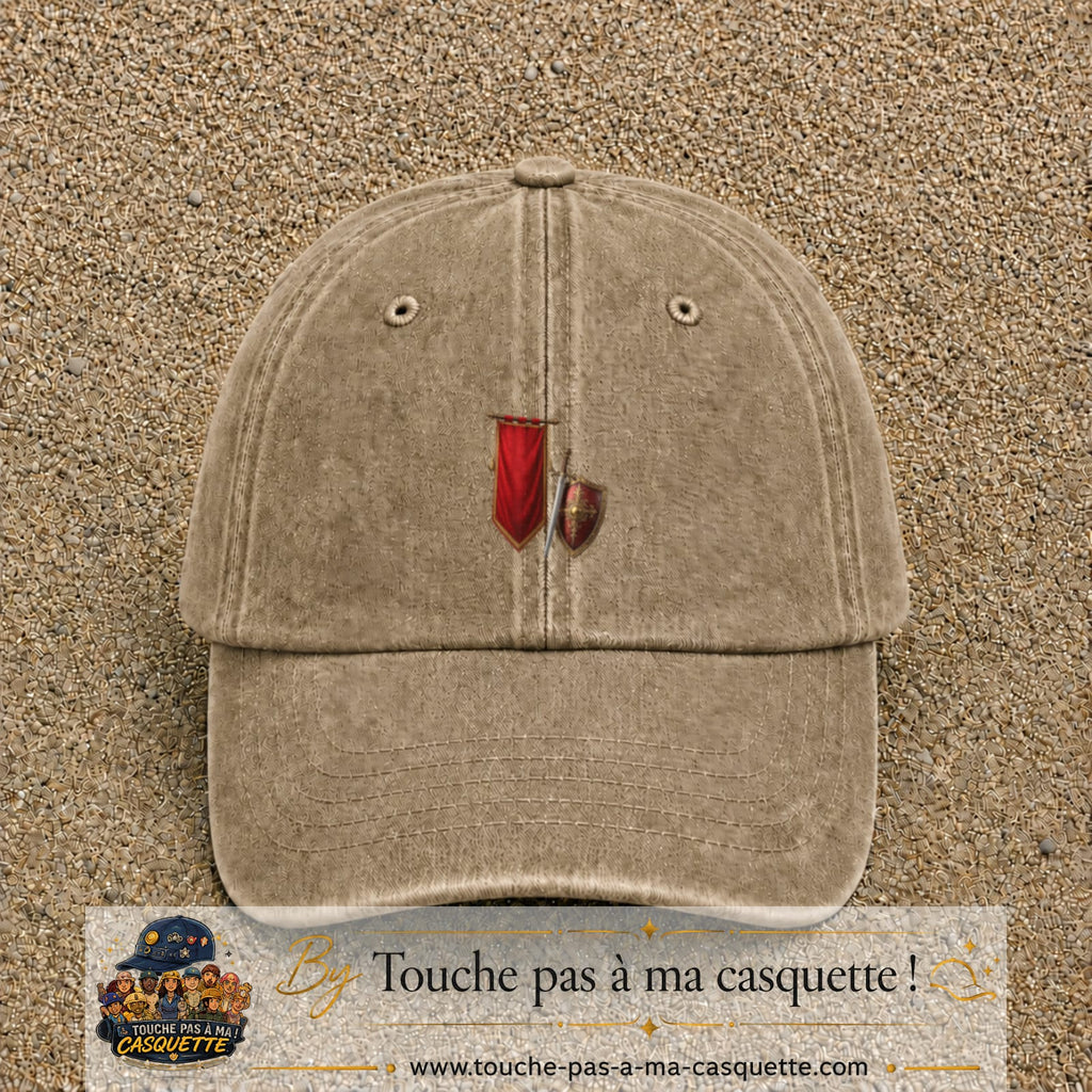 Image principale casquette Beige foncé délavé avec motif Bouclier médiéval 5 cm