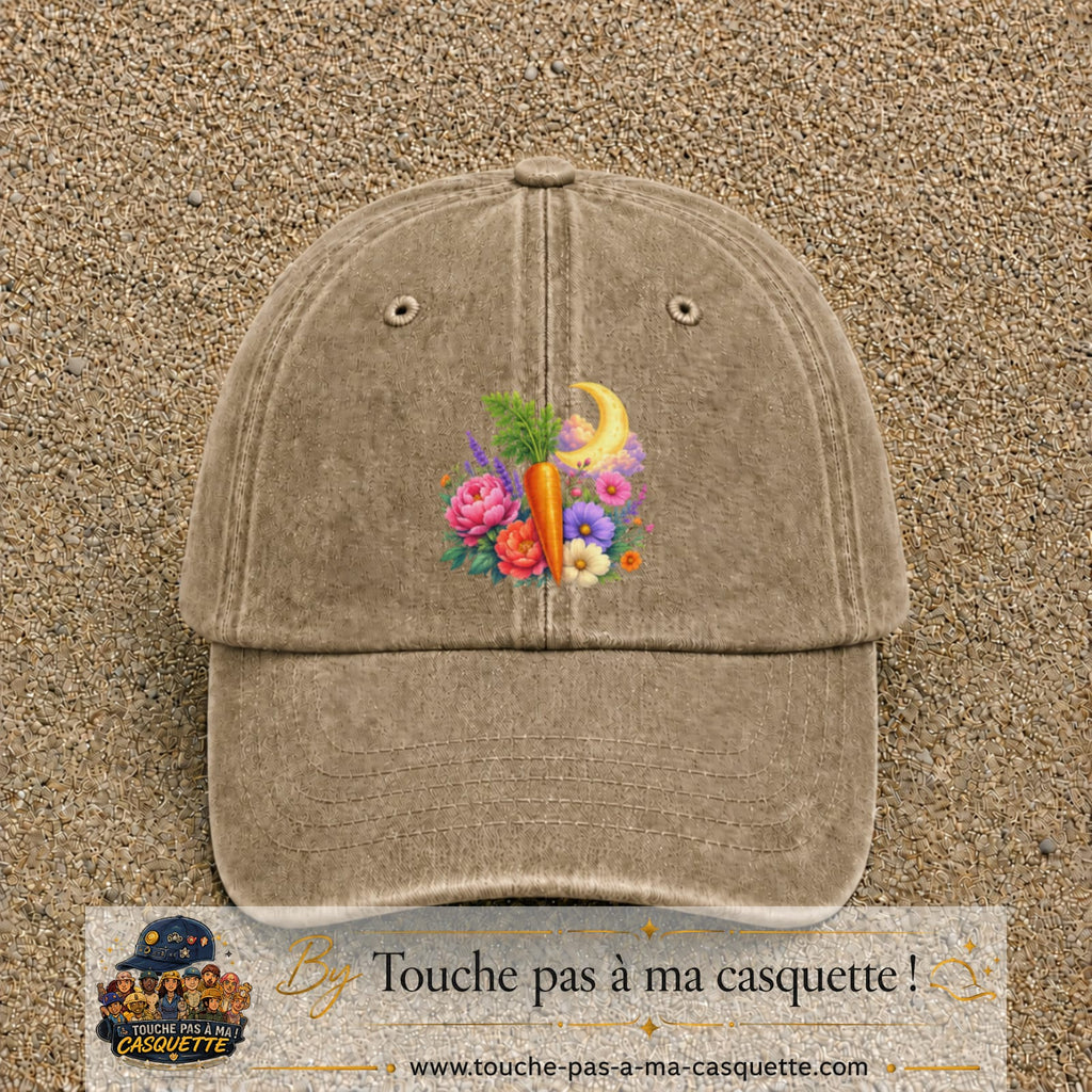 Casquette Beige foncé délavé motif Jardin carotte fleuri logo 7 cm