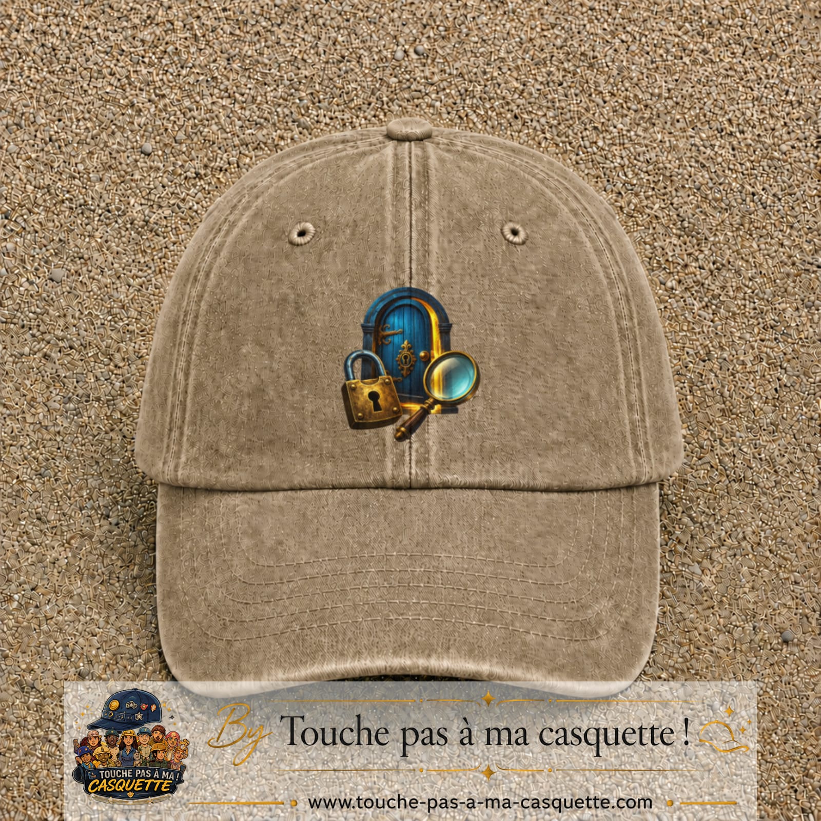 Casquette Beige foncé délavé avec motif Porte mystérieuse avec cadenas en 7 cm – vue principale