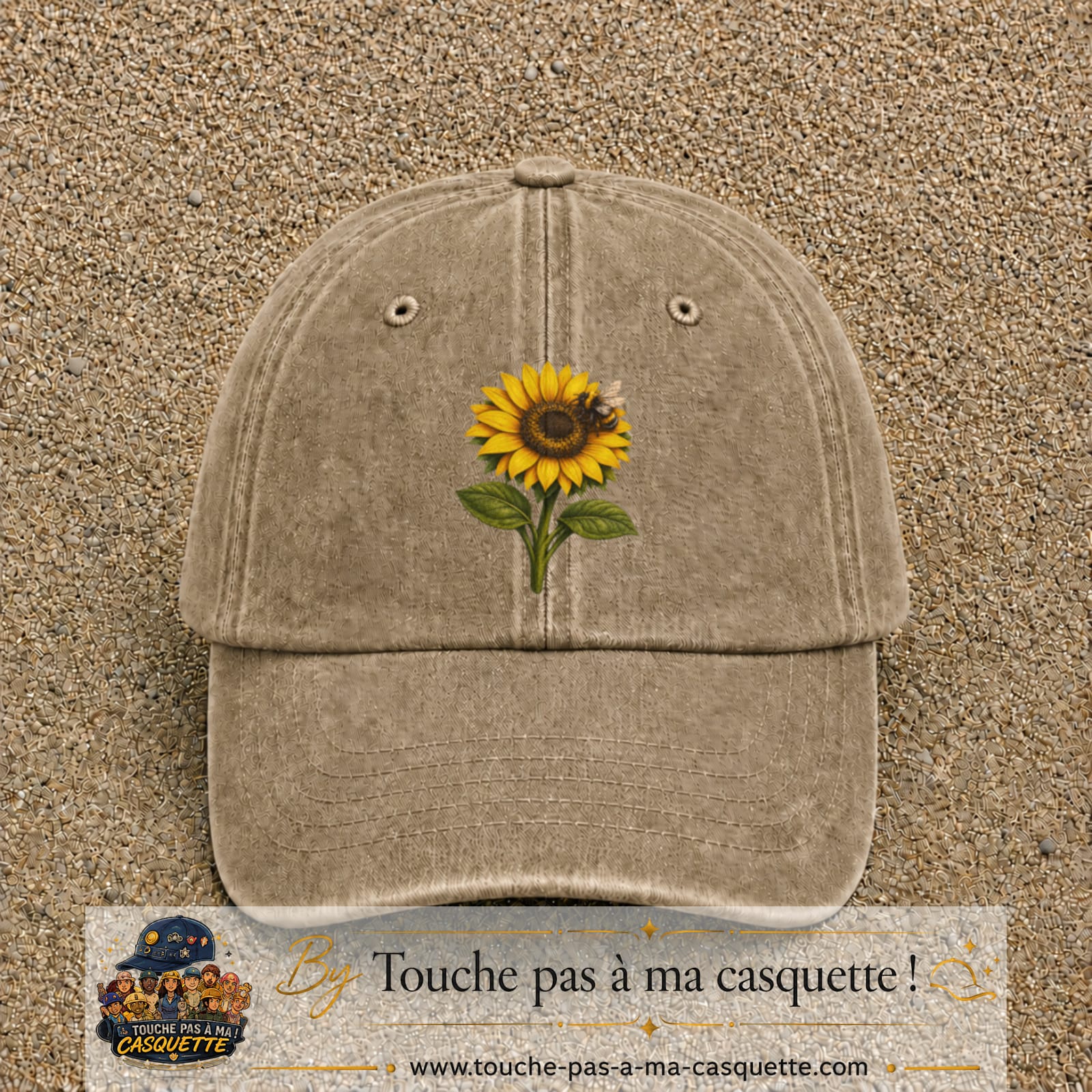 Image principale produit75grosBF - casquette Beige foncé délavé avec visuel Tournesol abeille 7 cm