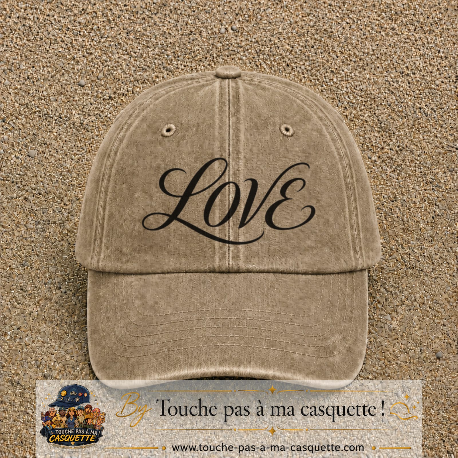 Image principale produit131grosBF - casquette Beige foncé délavé avec visuel Love calligraphie 7 cm