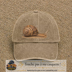 Image principale produit74grosBF - casquette Beige foncé délavé avec visuel Escargot 7 cm