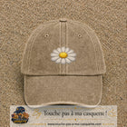 Image principale produit104moyenBF - casquette Beige foncé délavé avec visuel Marguerite simple 5 cm