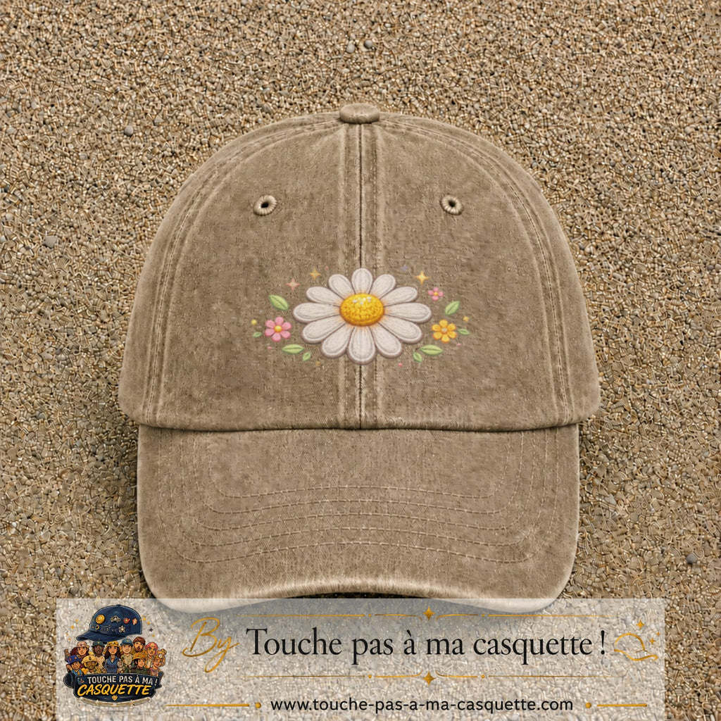 Image principale produit120moyenBF - casquette Beige foncé délavé avec visuel Marguerite horizontale 5 cm