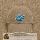 Image principale produit82grosBF - casquette Beige foncé délavé avec visuel Monde avion 7 cm