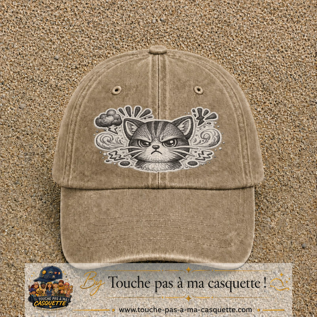 Image principale produit1grosBF - casquette Beige foncé délavé avec visuel Chat colère ornemental 7 cm