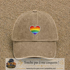 Image principale produit25moyenBF - casquette Beige foncé délavé avec visuel Cœur arc-en-ciel écusson 5 cm