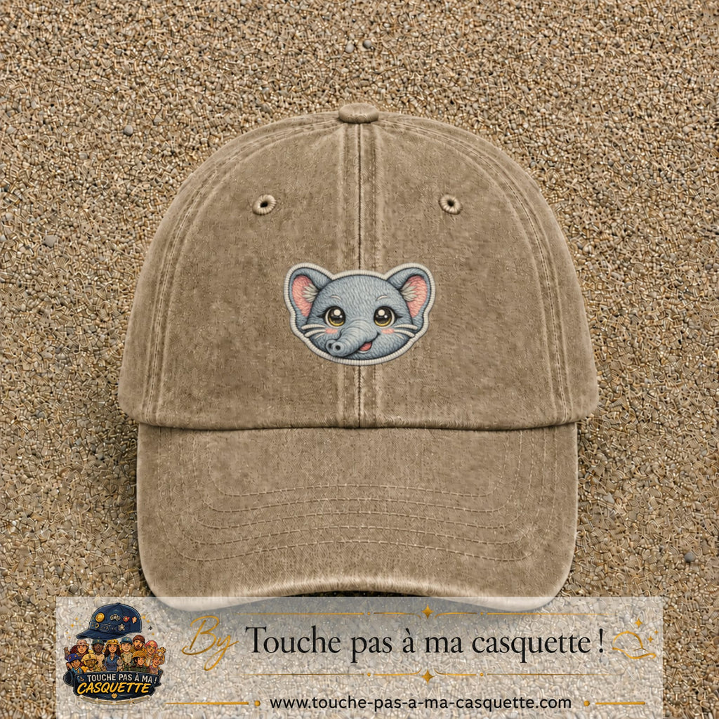 Casquette Beige foncé délavé motif Éléphant kawaii 5 cm - vue principale