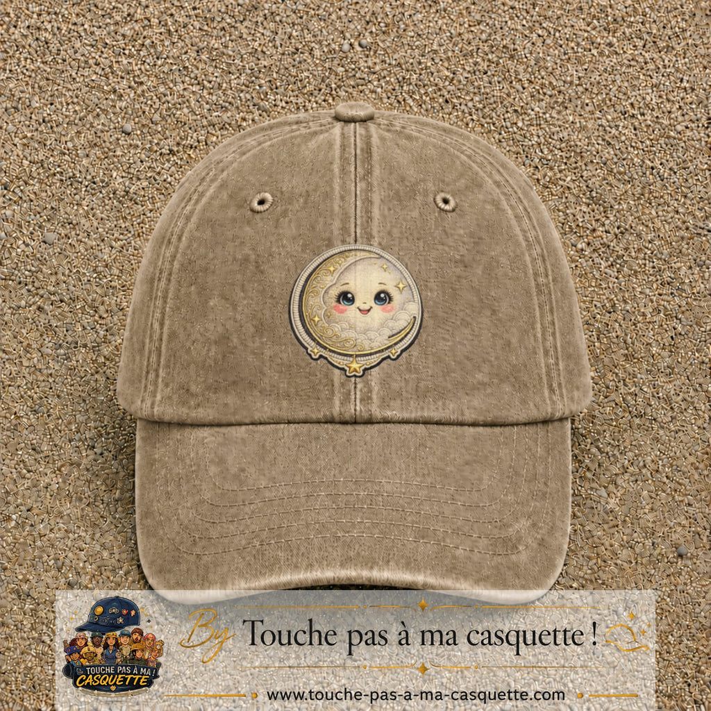 Casquette Beige foncé délavé motif Lune kawaii 7 cm - vue principale