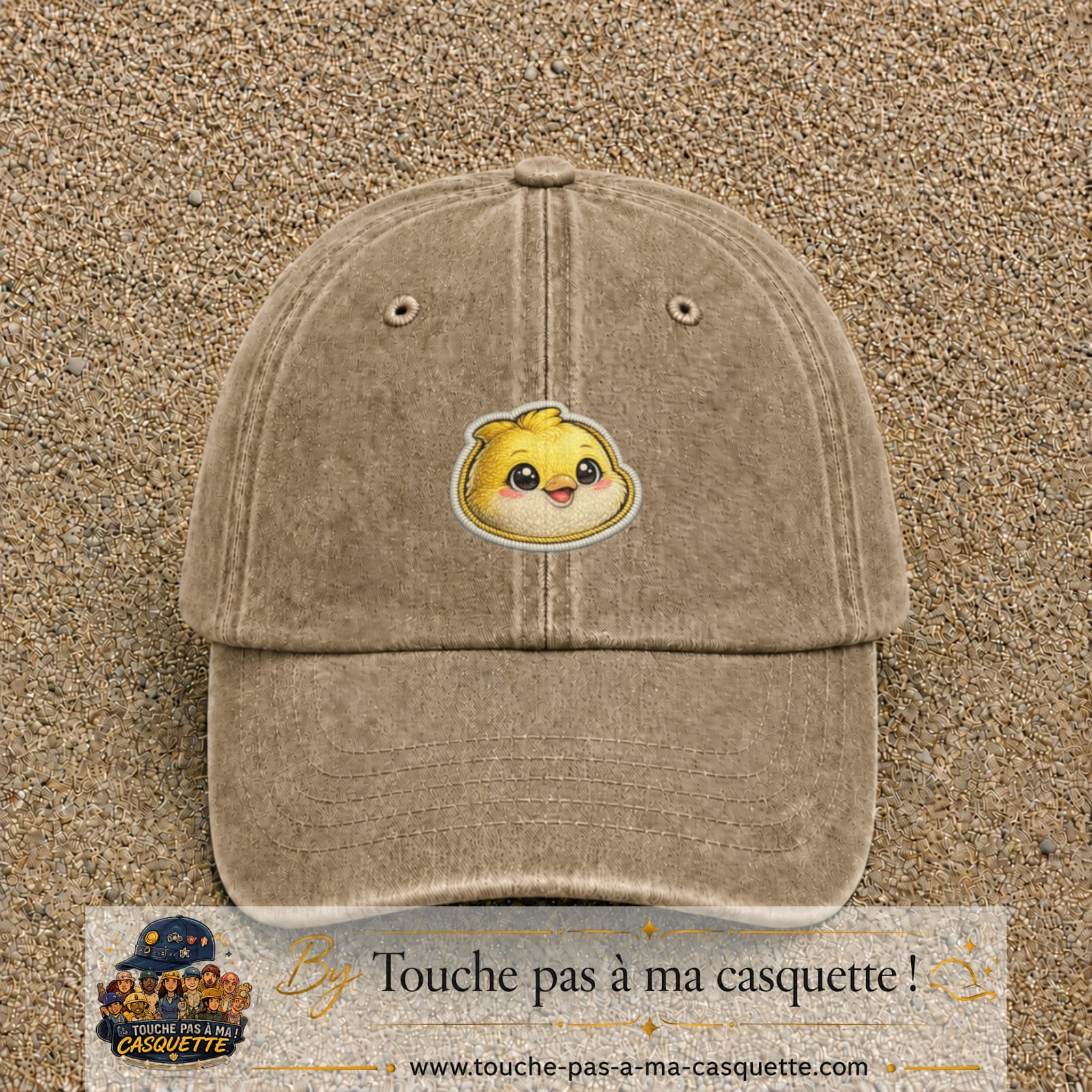 Casquette Beige foncé délavé motif Poussin joyeux 5 cm - vue principale