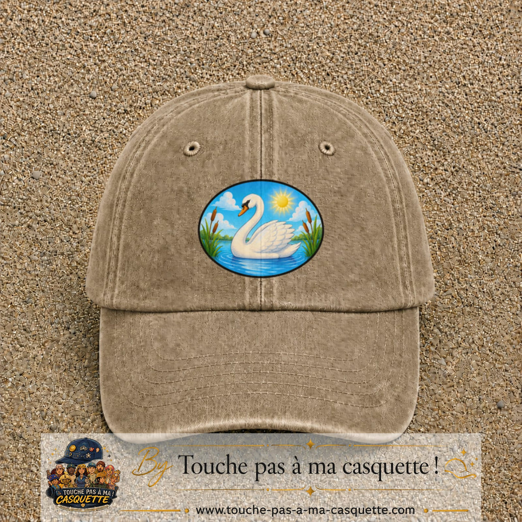 Casquette baseball Beige foncé délavé 100% coton avec visuel Cygne sur lac 7 cm - image produit principale
