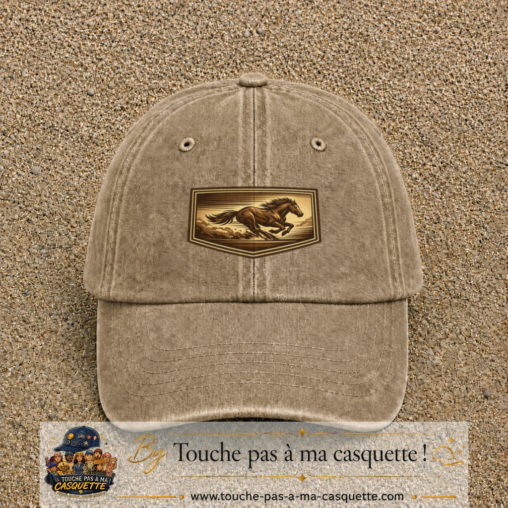 Casquette baseball Beige foncé délavé 100% coton avec visuel Cheval en course 5 cm - image produit principale