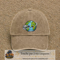 Casquette Beige foncé délavé motif Globe voyageur avec avion 7 cm - vue principale