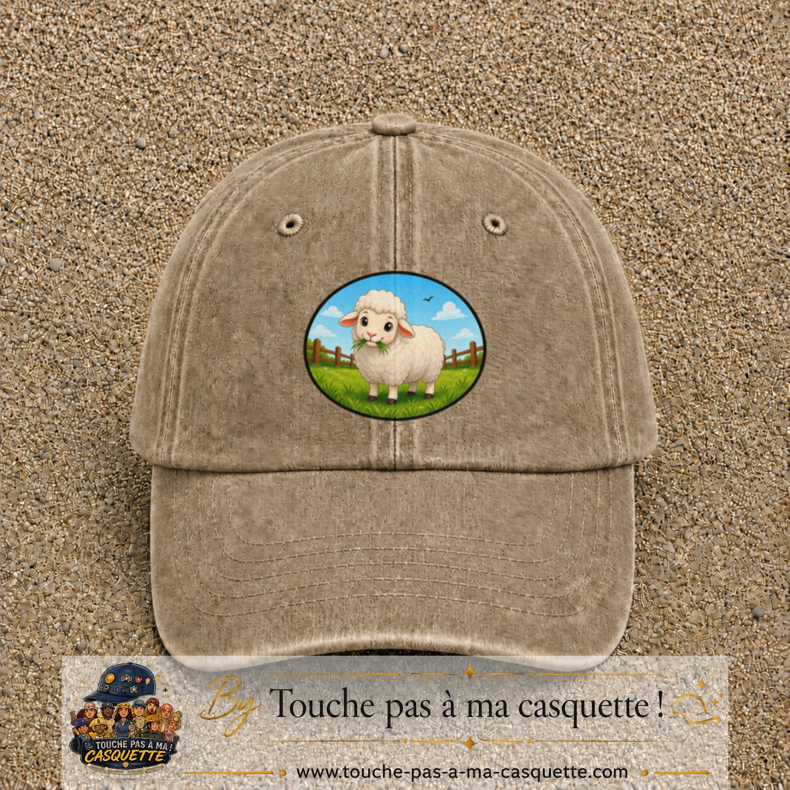Casquette baseball Beige foncé délavé 100% coton avec visuel Mouton à la ferme 7 cm - image produit principale