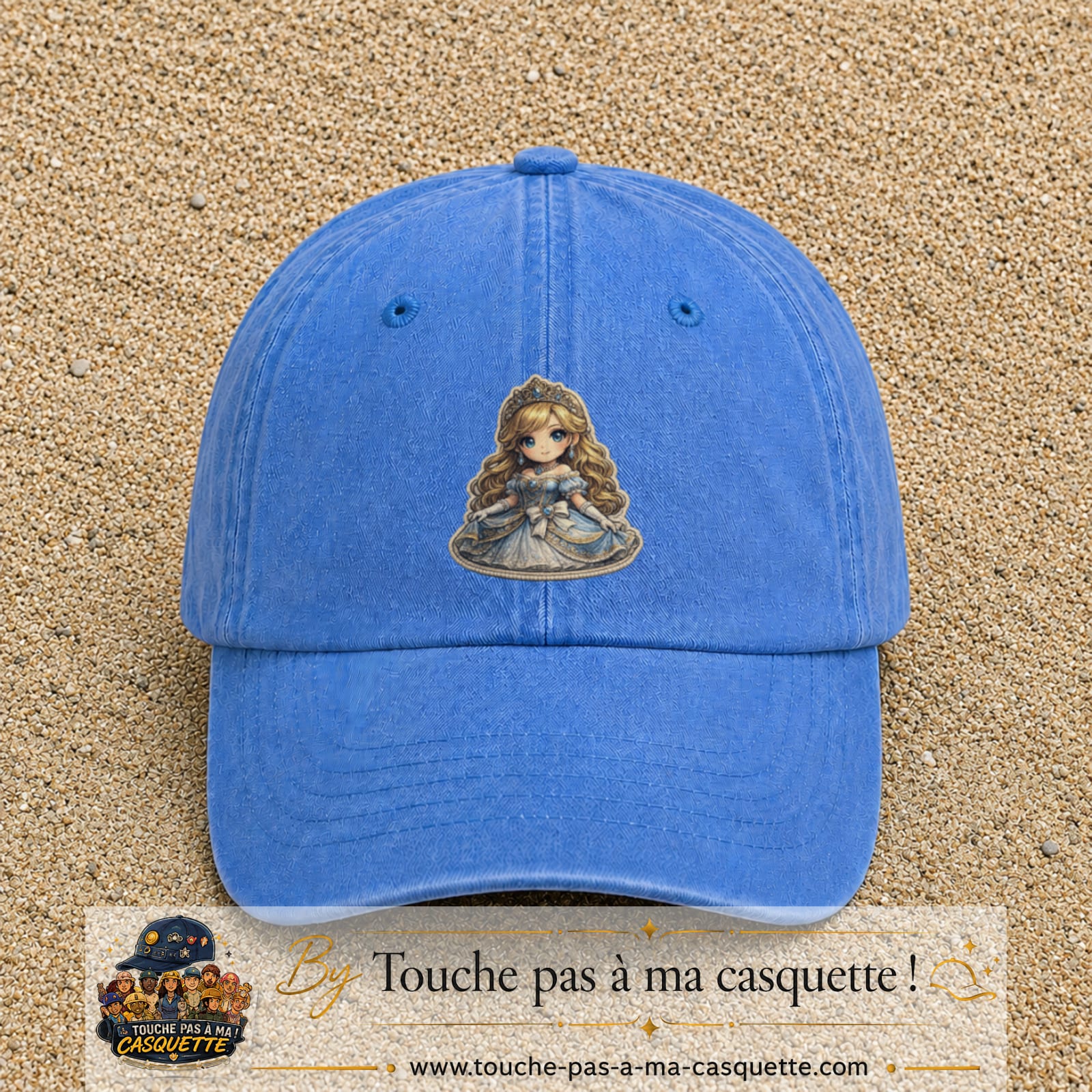Image principale produit94grosBLC - casquette Bleu ciel délavé avec visuel Princesse poupée 7 cm
