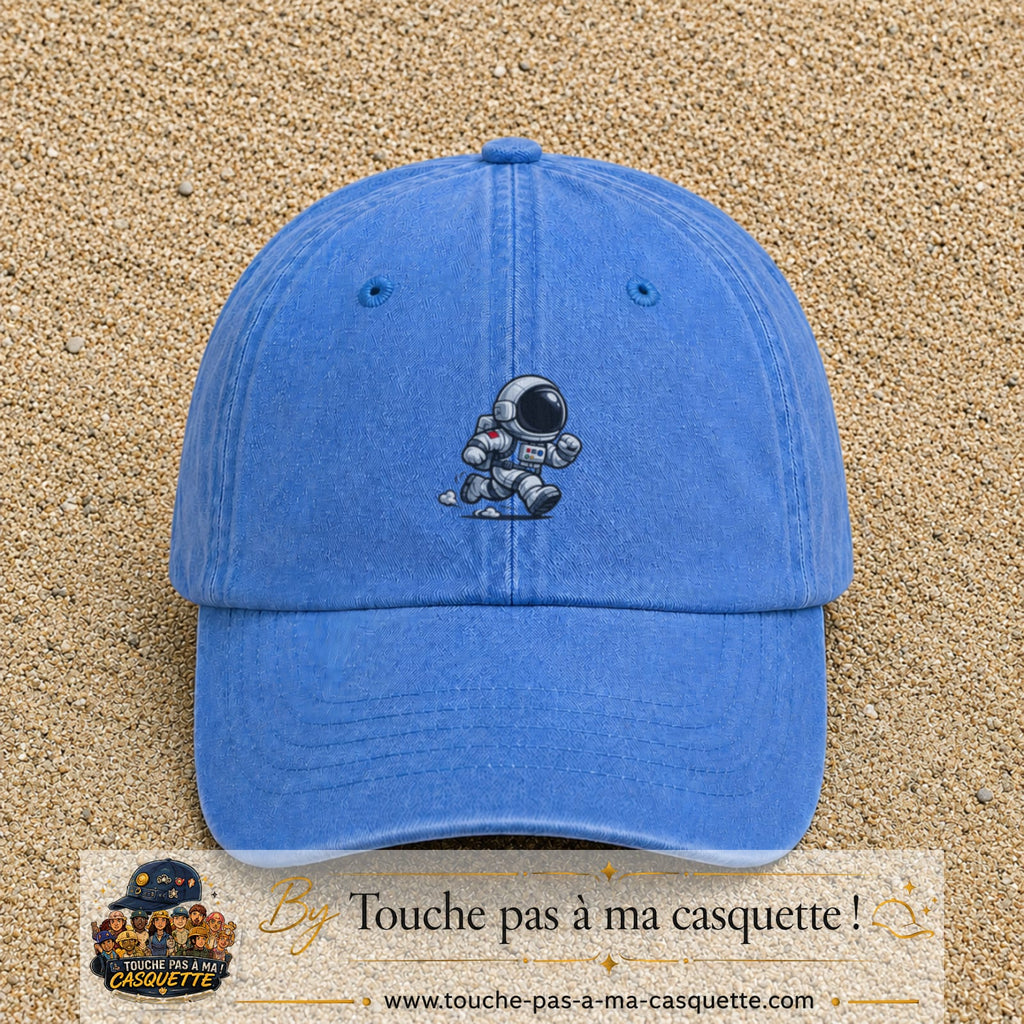 Image principale produit64moyenBLC - casquette Bleu ciel délavé avec visuel Astronaute chibi 5 cm