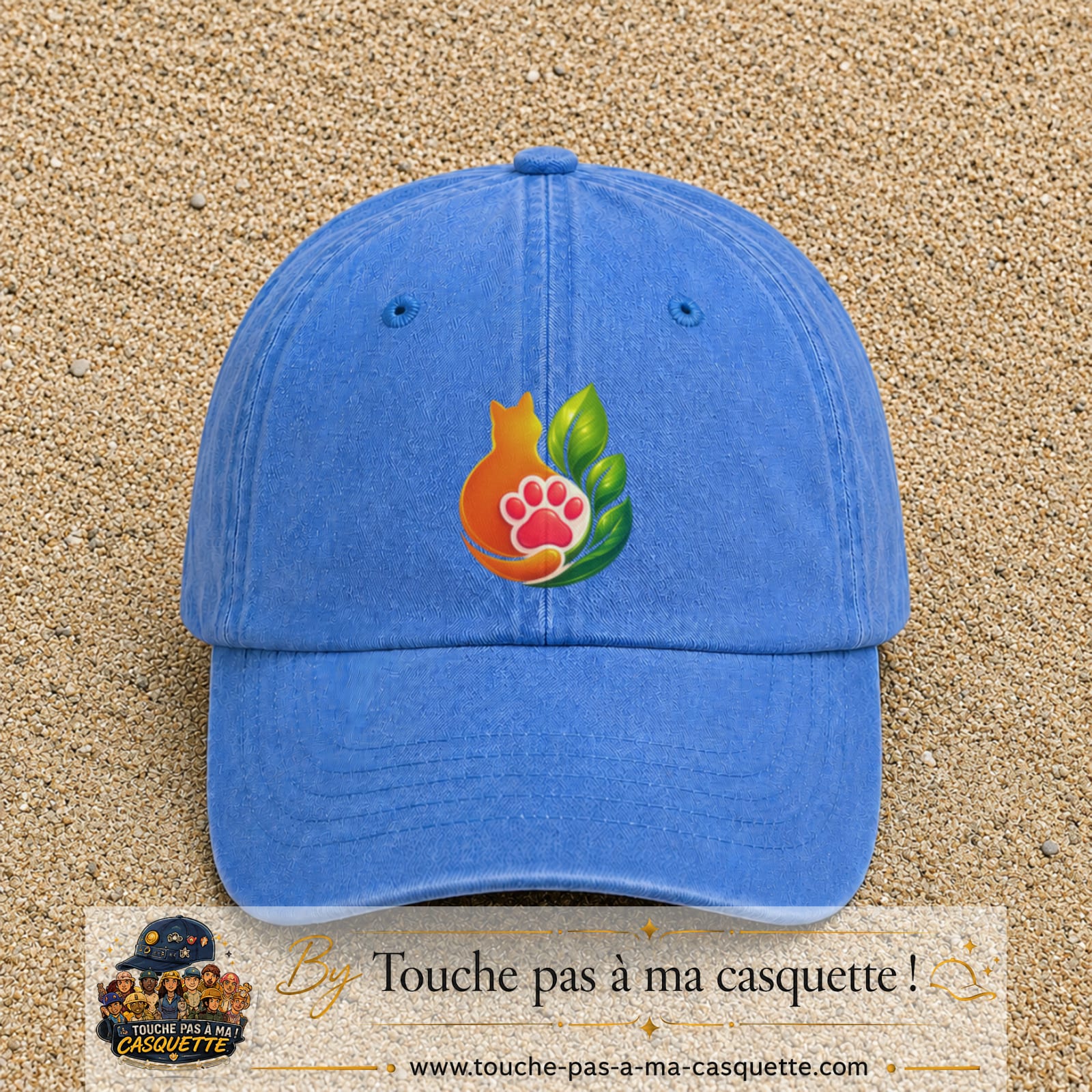 Casquette Bleu ciel délavé motif Chat feuille logo 7 cm