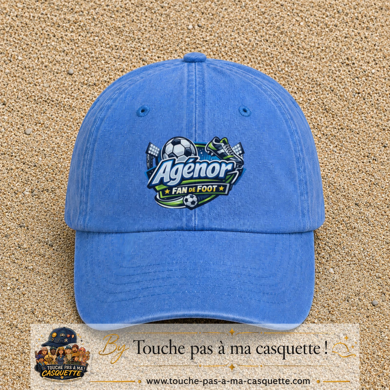 Casquette Bleu ciel délavé avec motif Agénor fan de foot en 7 cm – vue principale