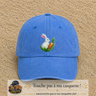 Casquette Bleu ciel délavé motif Lapin blanc avec carotte logo 7 cm