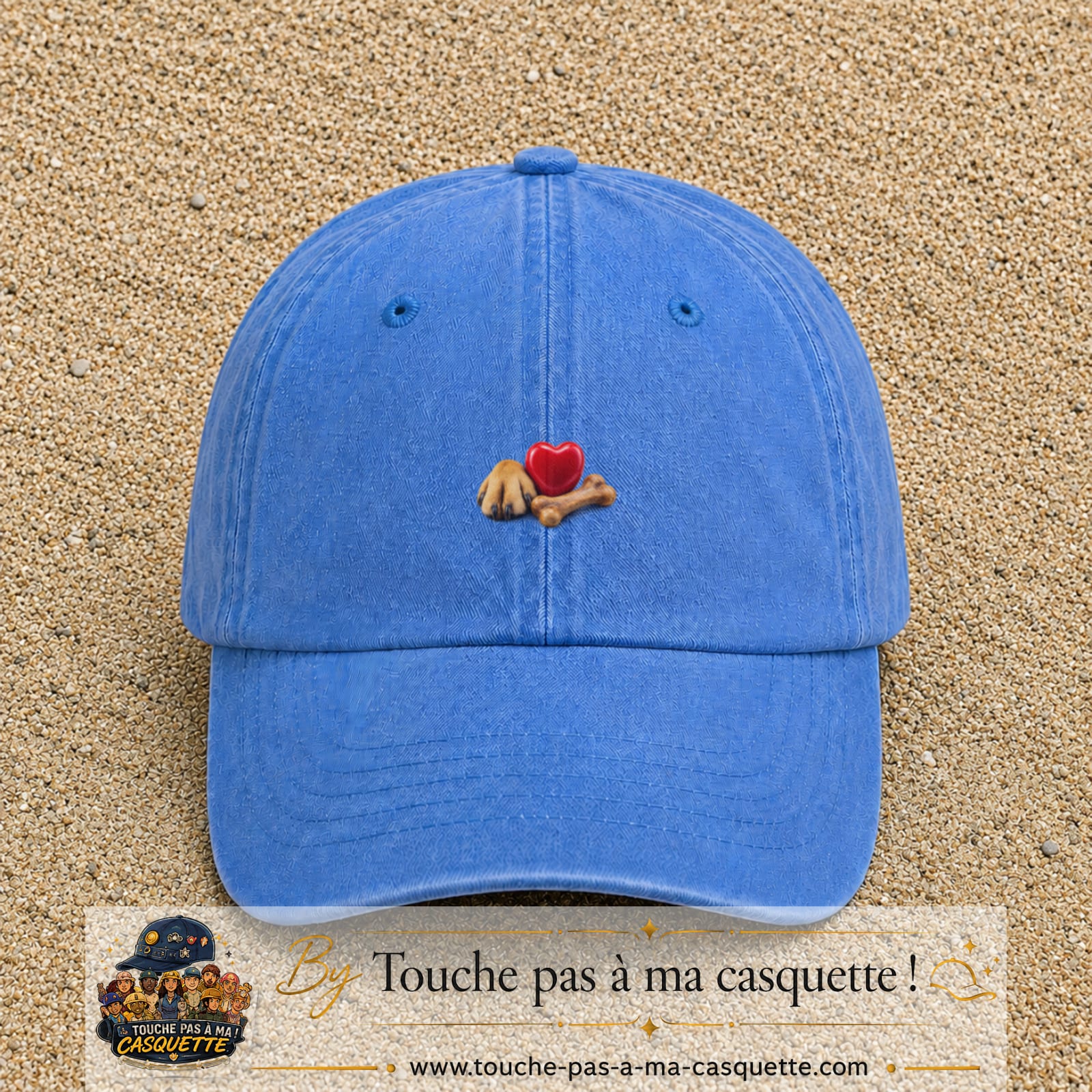 Casquette Bleu ciel délavé motif Patte de chien et cœur logo 3 cm