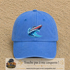 Casquette Bleu ciel délavé avec motif Bateau à moteur sur vague en 7 cm – vue principale