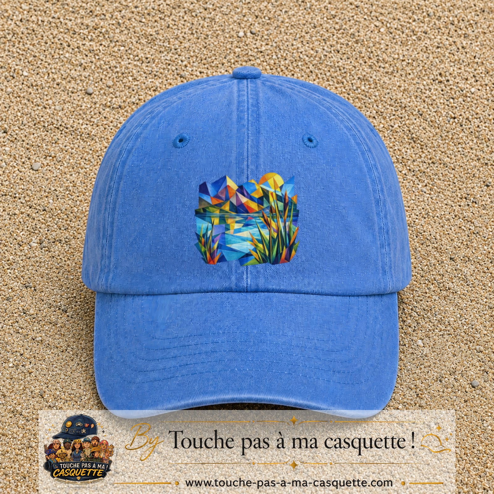 Casquette Bleu ciel délavé motif Paysage tropical géométrique logo 7 cm