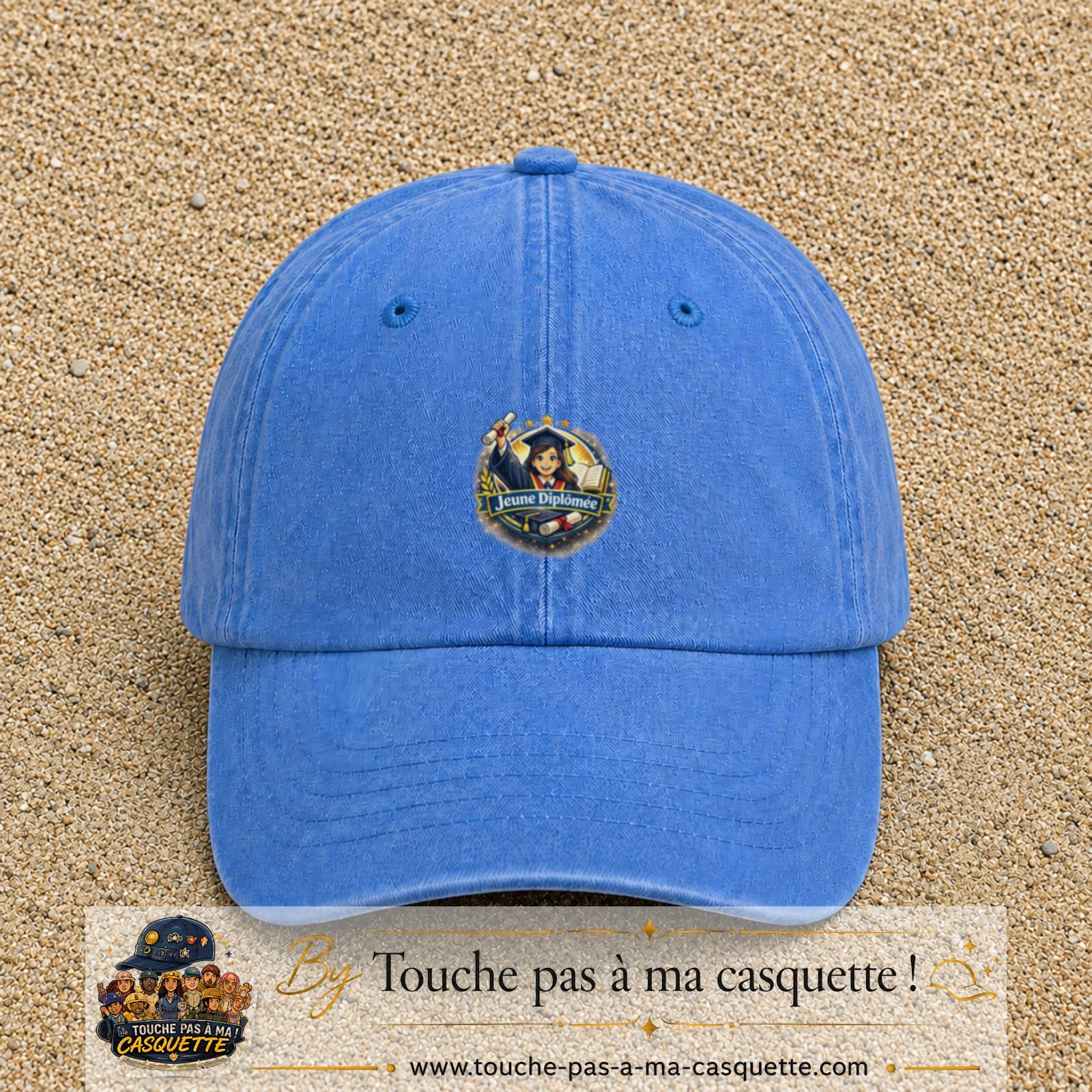 Casquette Bleu ciel délavé avec motif Jeune Diplômée en 5 cm – vue principale
