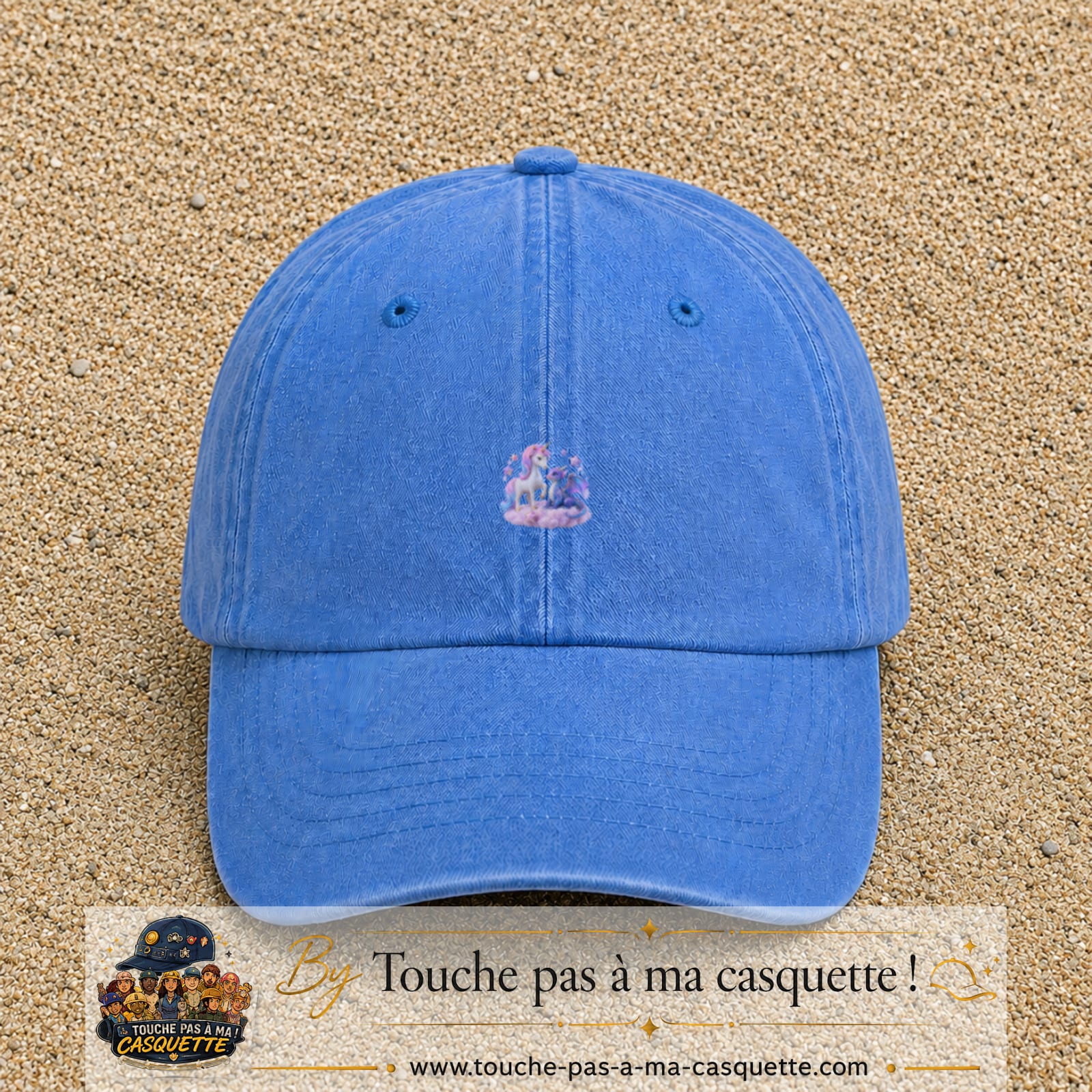 Casquette Bleu ciel délavé avec motif Licorne et dragon sur un nuage en 3 cm – vue principale