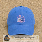 Casquette Bleu ciel délavé avec motif Licorne et dragon sur un nuage en 7 cm – vue principale