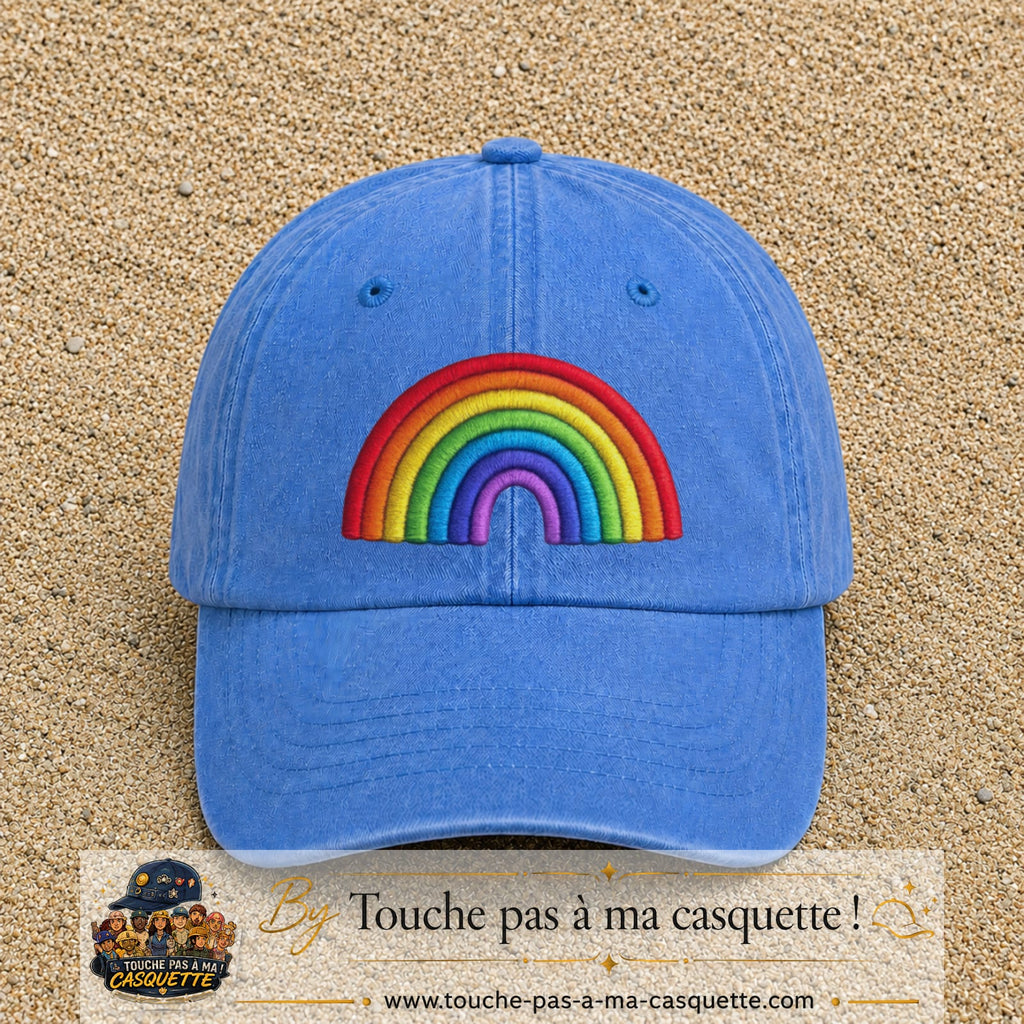 Image principale produit24grosBLC - casquette Bleu ciel délavé avec visuel Arc-en-ciel 7 cm