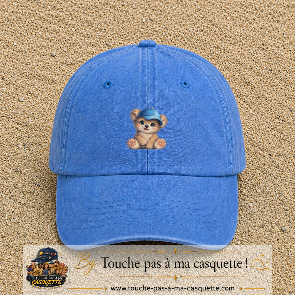 Image principale produit88moyenBLC - casquette Bleu ciel délavé avec visuel Ourson casquette 5 cm