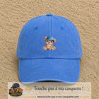 Image principale produit88moyenBLC - casquette Bleu ciel délavé avec visuel Ourson casquette 5 cm