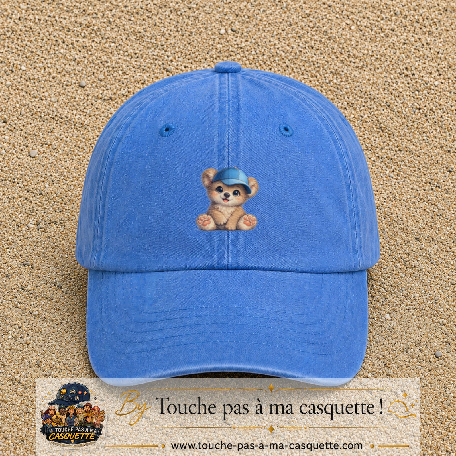 Image principale produit88moyenBLC - casquette Bleu ciel délavé avec visuel Ourson casquette 5 cm