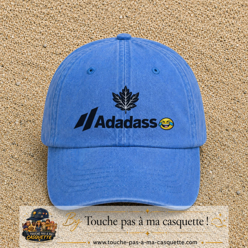 Image principale produit38grosBLC - casquette Bleu ciel délavé avec visuel Adadass feuille d’érable 7 cm
